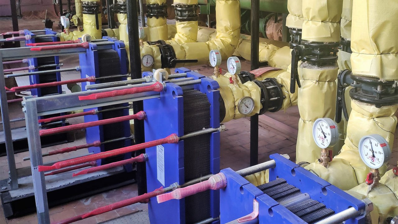 В Саратове приостановили опрессовку и досрочно включили горячую воду из-за резкого похолодания